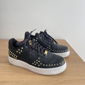 Nike Air Force 1 07 XX GOLD Studded Black White AR0639 001 Womens size 6.5